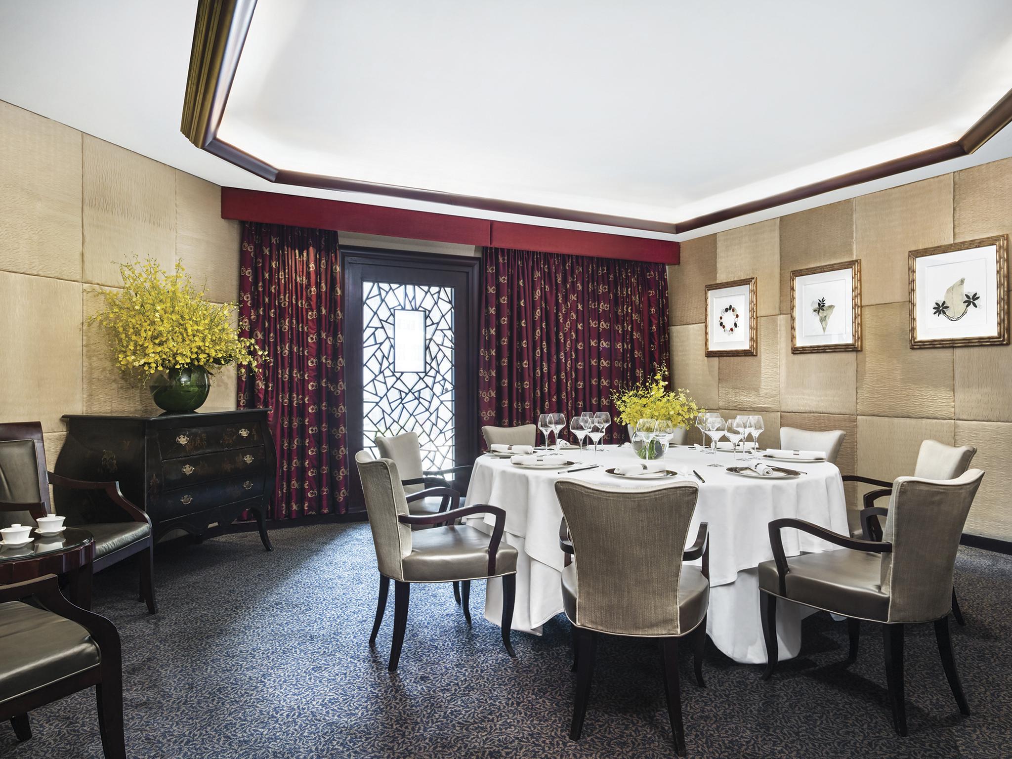The Langham 5*