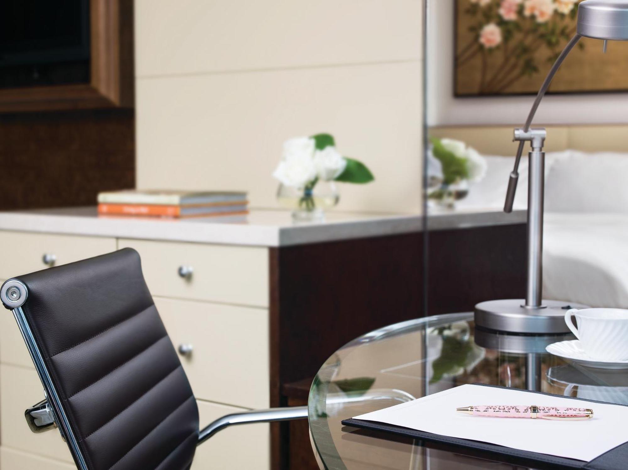 Khách sạn The Langham 5*