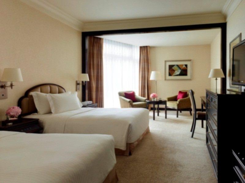 Khách sạn The Langham