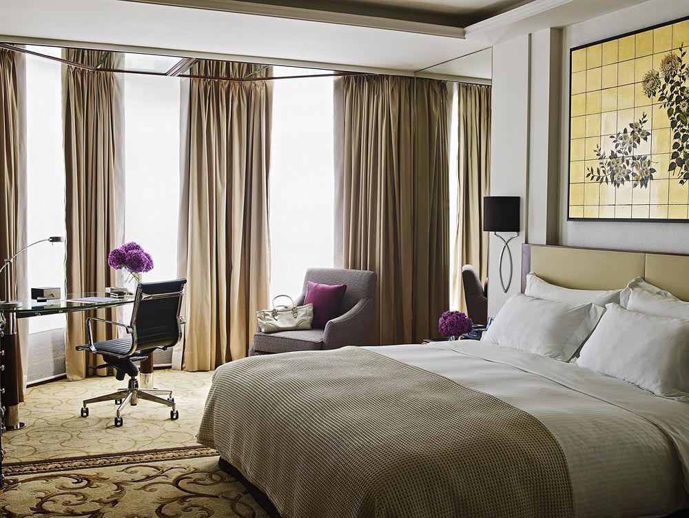 The Langham 5*