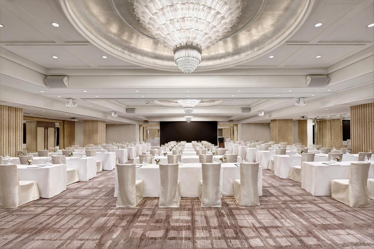 The Langham 5*
